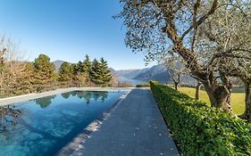 Alex'S Luxury Lake View Apt Pool And Tennis
